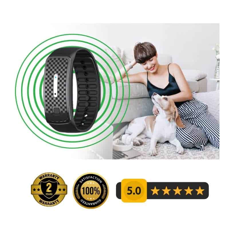 Bracciale antizanzare con tecnologia di repellenza.